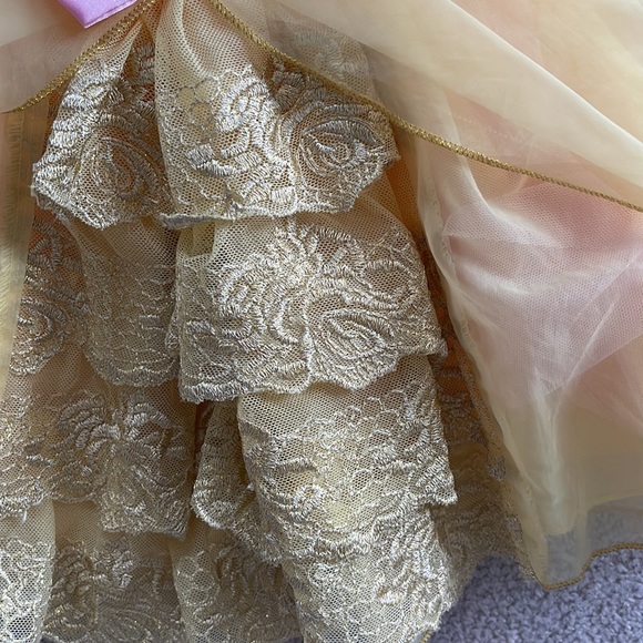 Disney Princess 👑 Belle Costume 🎃 - Picture 3 of 4